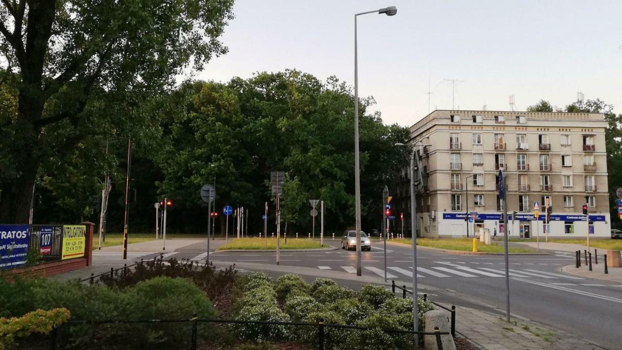 Apartament Bielany Oczapowskiego Varsovia Exterior foto