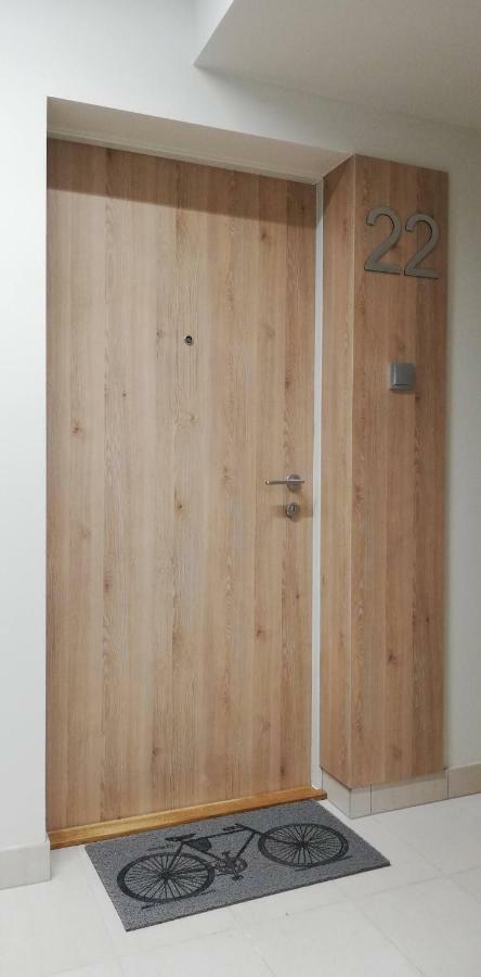 Apartament Bielany Oczapowskiego Varsovia Exterior foto