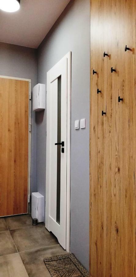 Apartament Bielany Oczapowskiego Varsovia Exterior foto